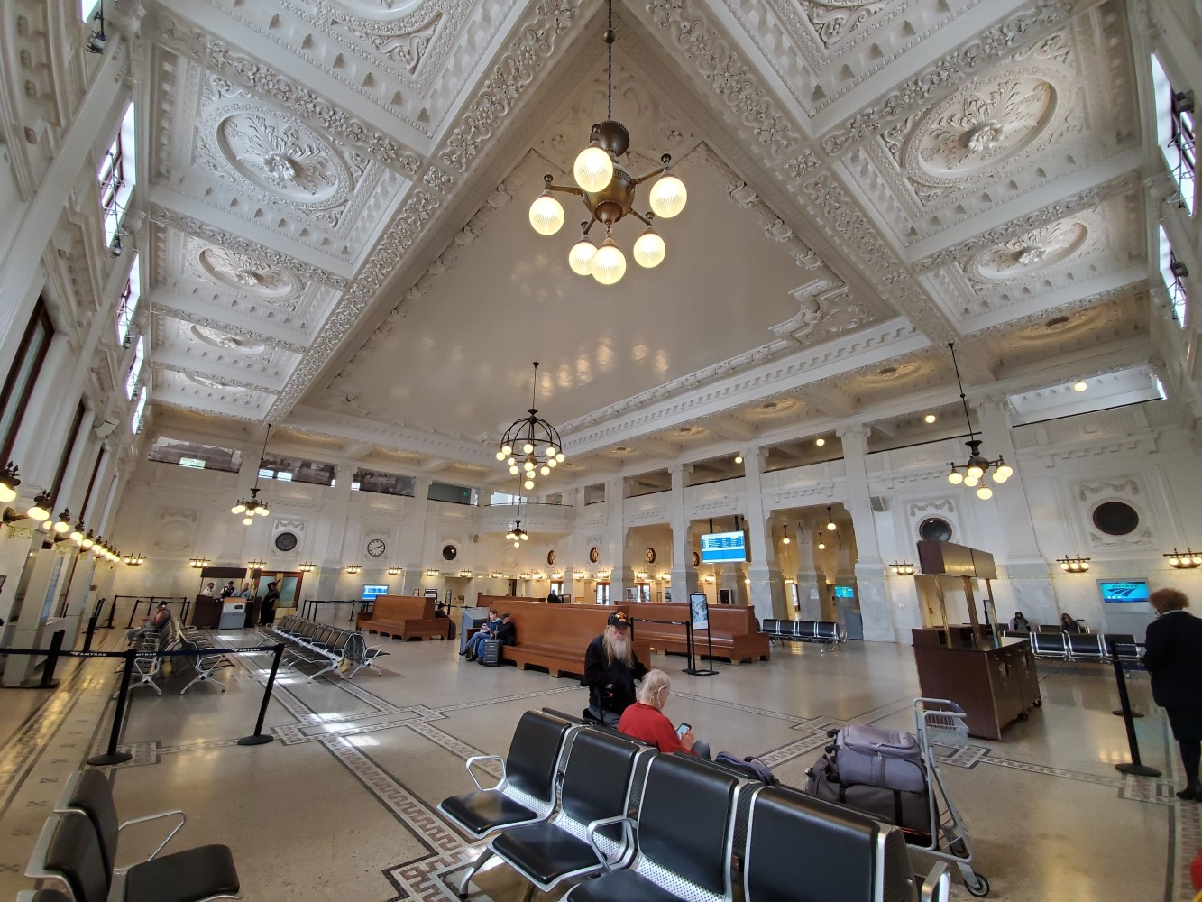 Seattle King Street train station