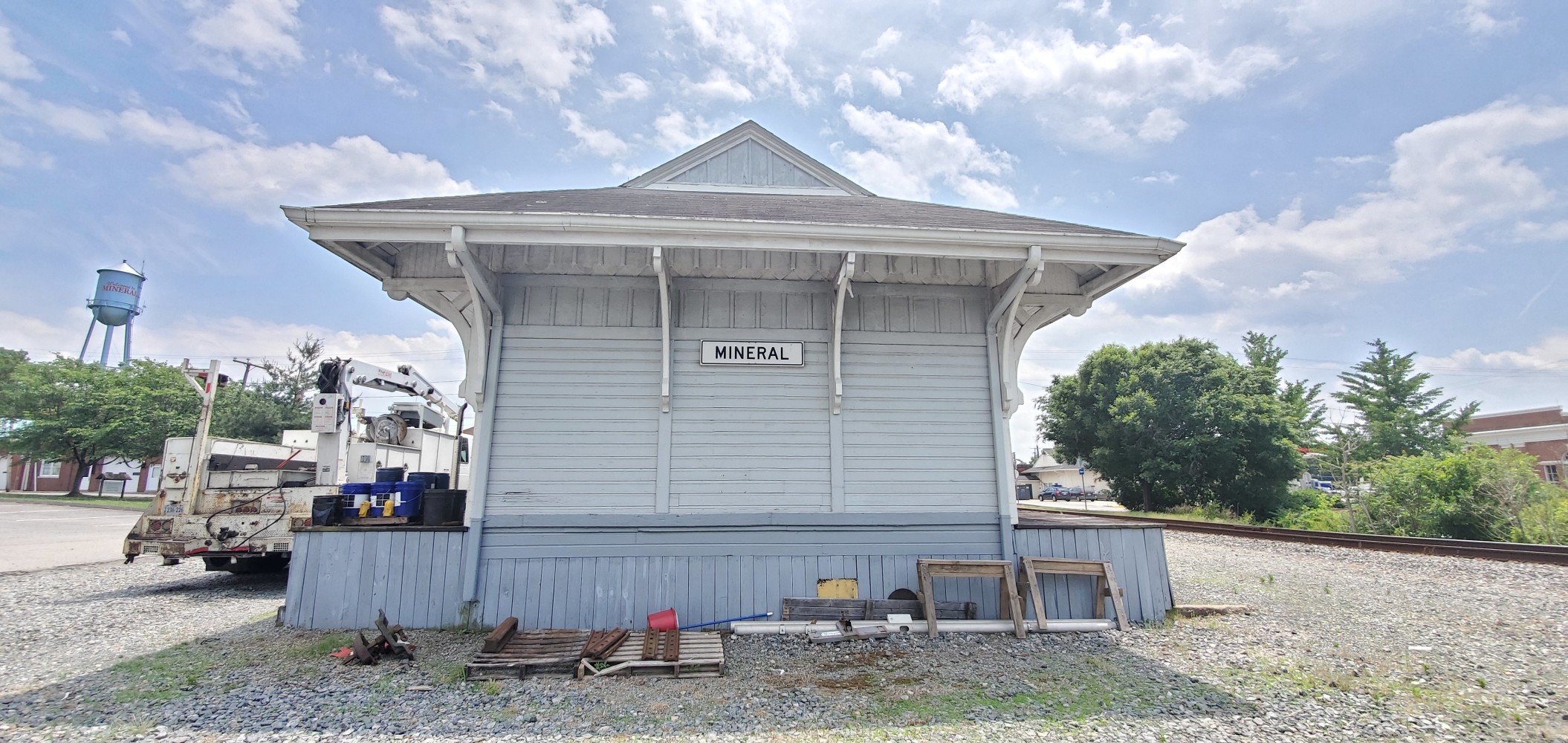Mineral, A depot